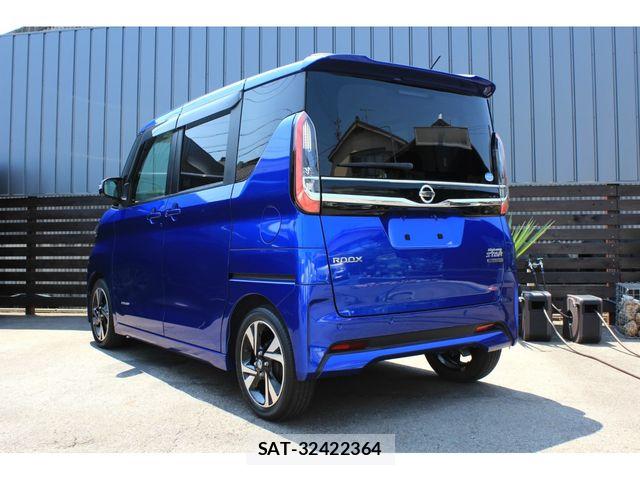 Nissan ROOX 2021-04 8132178-1