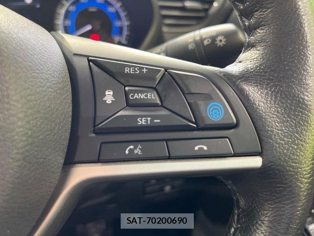 Nissan ROOX 2023-10 8132158-6
