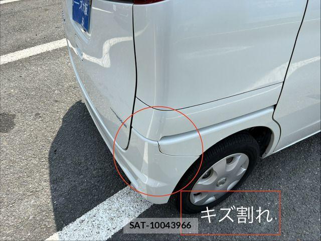 Nissan ROOX 2010-03 8146608-10