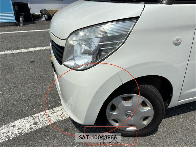 Nissan ROOX 2010-03 8146608-12