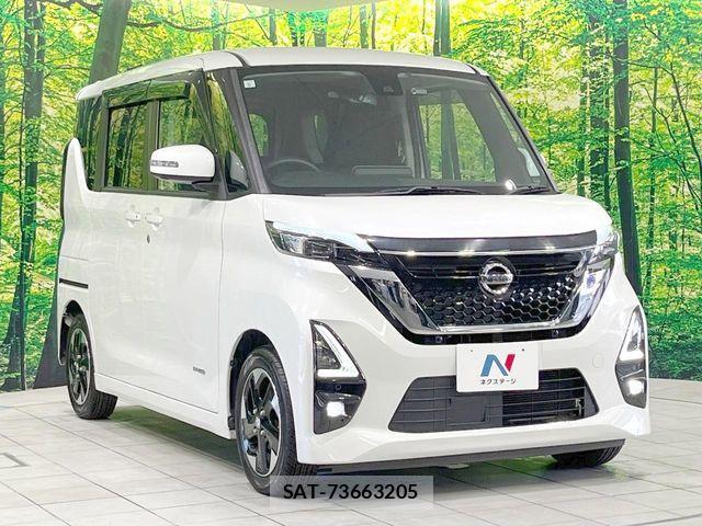 Nissan ROOX 2021-06 8146606-15