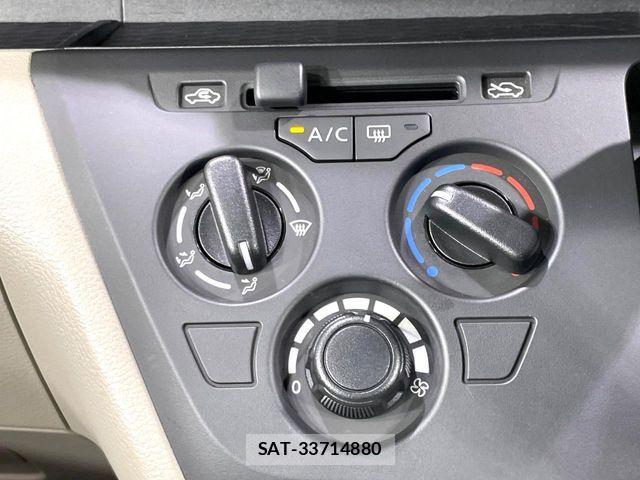 Nissan ROOX 2020-07 8146607-7