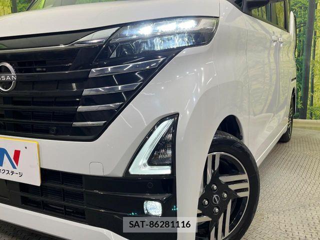 Nissan ROOX 2023-12 8146605-11