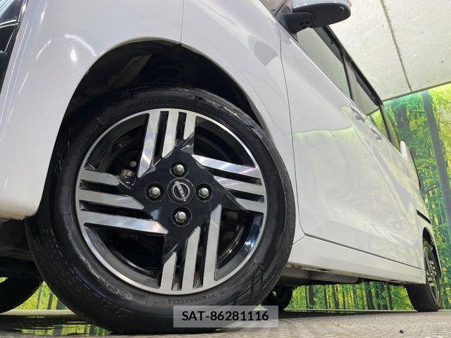 Nissan ROOX 2023-12 8146605-12