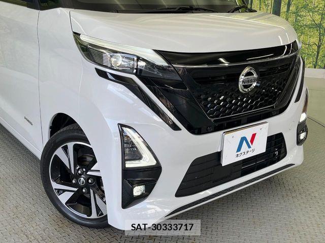 Nissan ROOX 2022-06 8146604-12