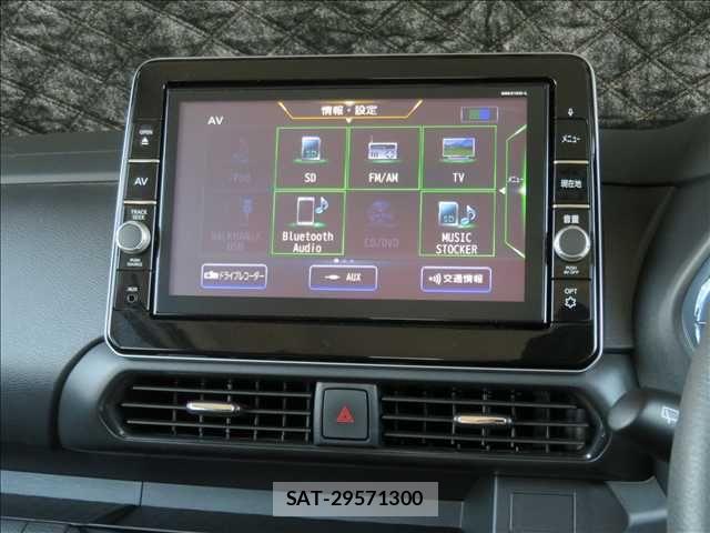 Nissan ROOX 2020-05 8209971-10