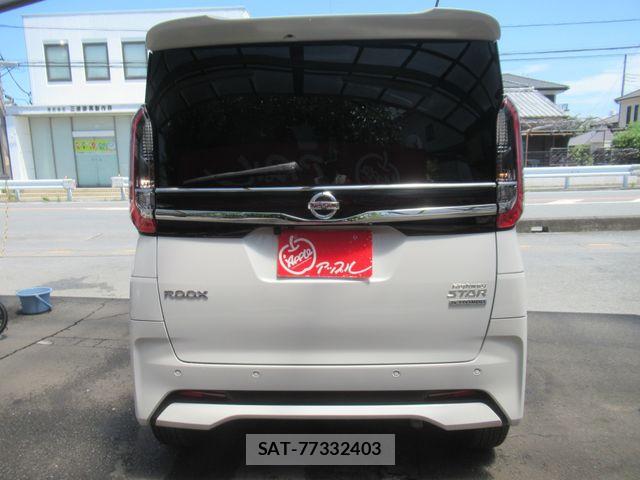 Nissan ROOX 2021-11 8209976-11
