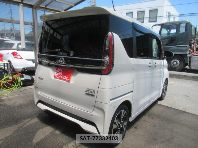 Nissan ROOX 2021-11 8209976-2