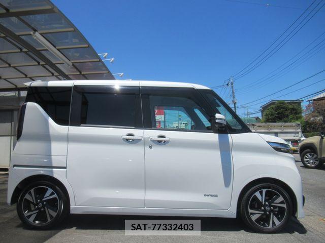 Nissan ROOX 2021-11 8209976-4
