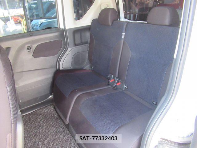 Nissan ROOX 2021-11 8209976-7