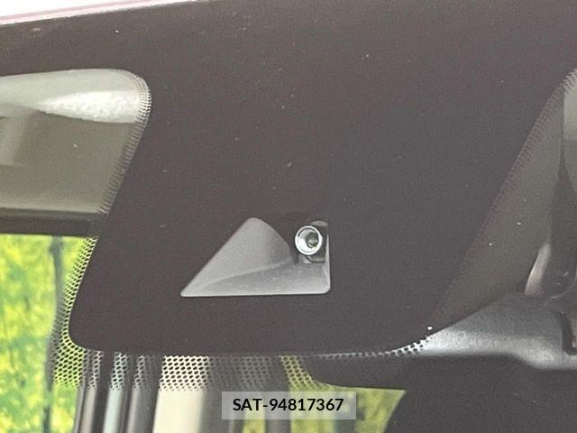 Nissan ROOX 2025-01 8209970-4