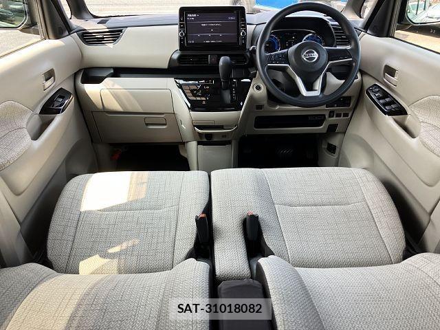 Nissan ROOX 2020-11 8209975-1