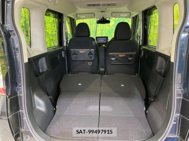 Nissan ROOX 2020-11 8209967-9