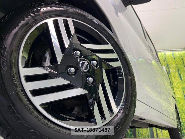 Nissan ROOX 2024-09 8209964-12