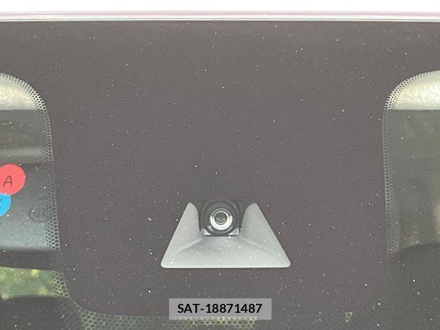 Nissan ROOX 2024-09 8209964-2