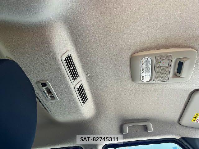 Nissan ROOX 2020-05 8209973-22