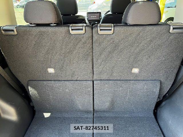 Nissan ROOX 2020-05 8209973-23