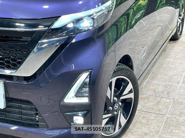 Nissan ROOX 2021-05 8209972-11