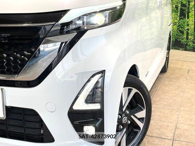 Nissan ROOX 2022-07 8209963-11