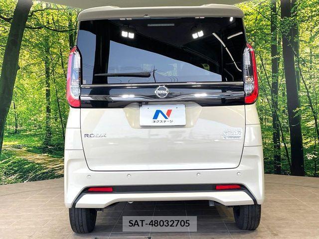 Nissan ROOX 2022-03 8209968-14