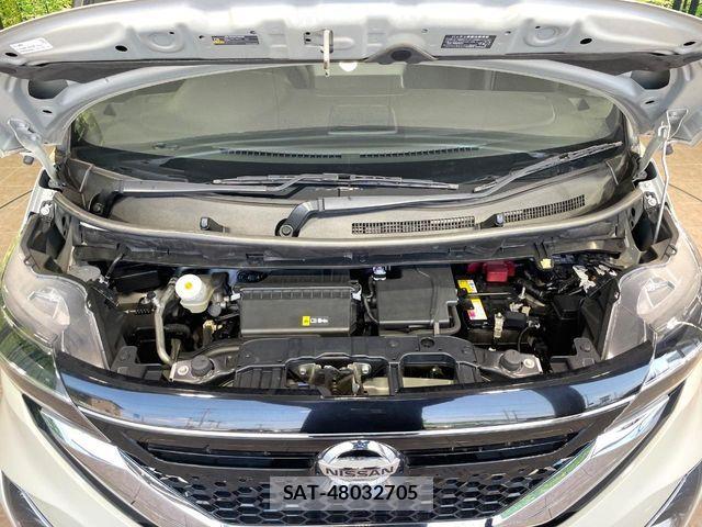 Nissan ROOX 2022-03 8209968-17