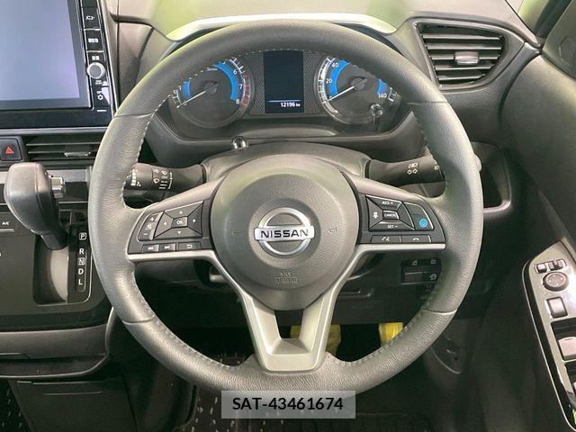 Nissan ROOX 2021-09 8209965-11