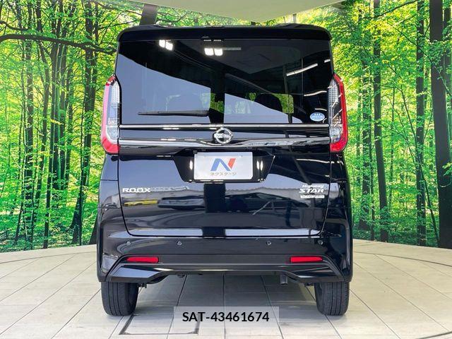 Nissan ROOX 2021-09 8209965-15
