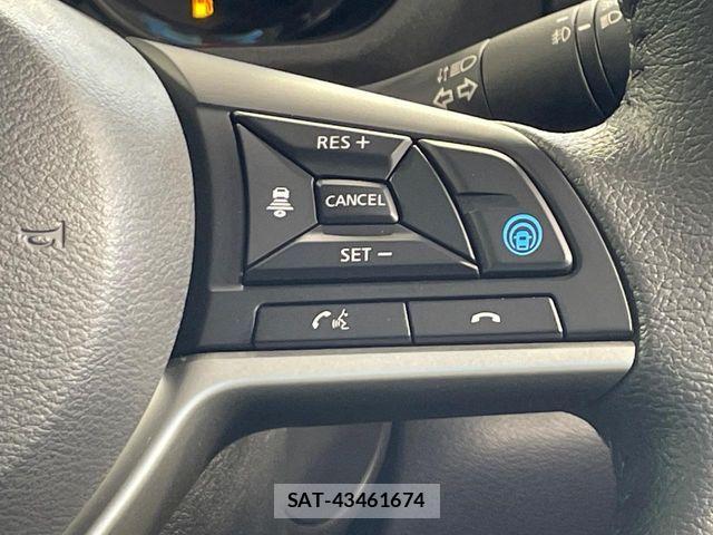 Nissan ROOX 2021-09 8209965-5