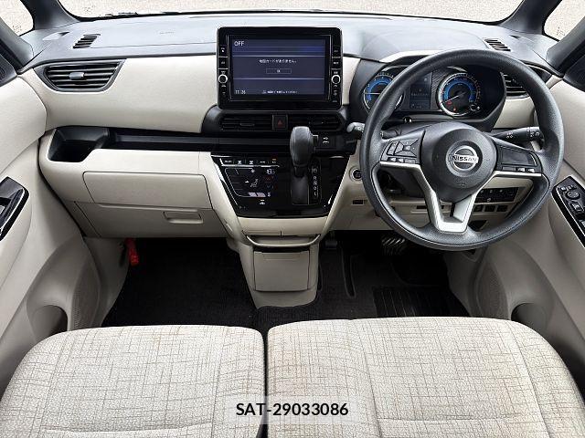 Nissan ROOX 2021-07 8209980-1