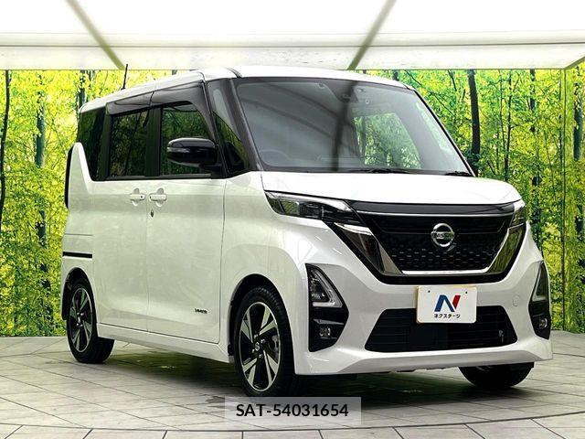 Nissan ROOX 2023-02 8209966-15