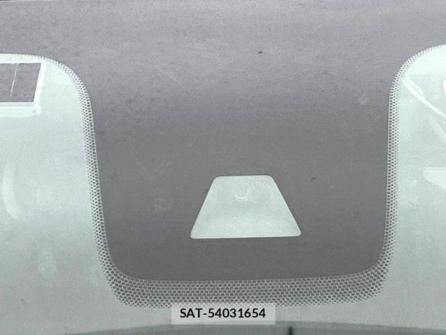 Nissan ROOX 2023-02 8209966-6