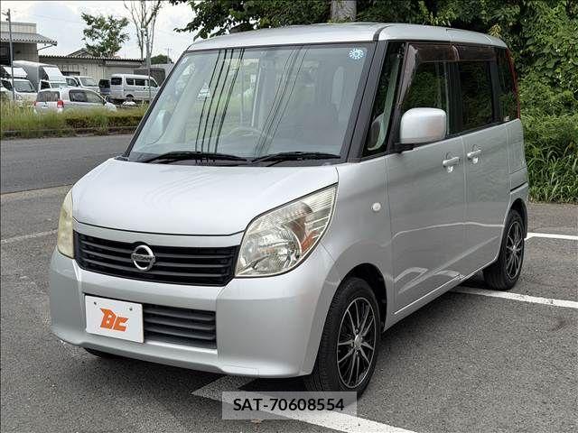 Nissan ROOX 2010-01 8209985-21