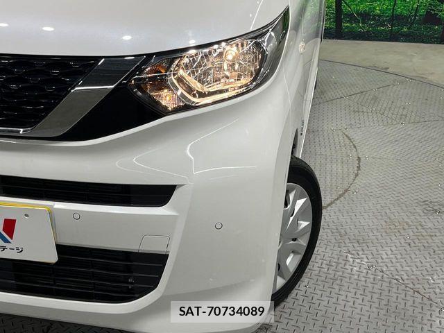 Nissan ROOX 2020-11 8231648-11