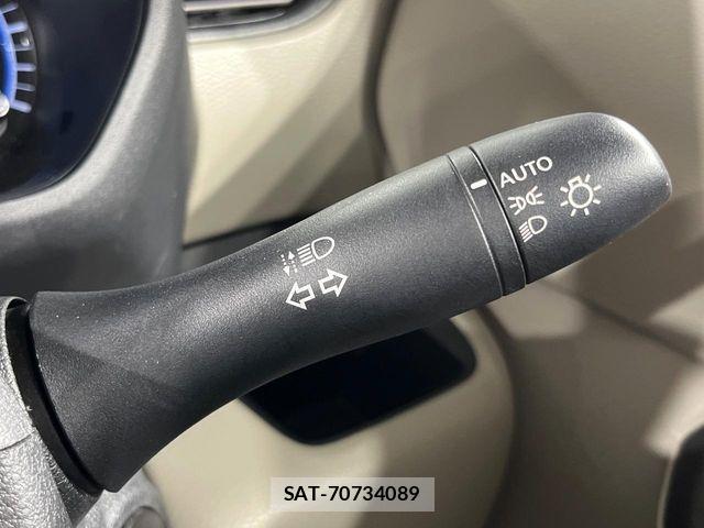 Nissan ROOX 2020-11 8231648-6
