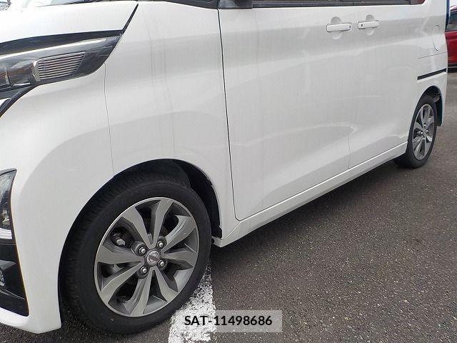 Nissan ROOX 2024-09 8231649-9