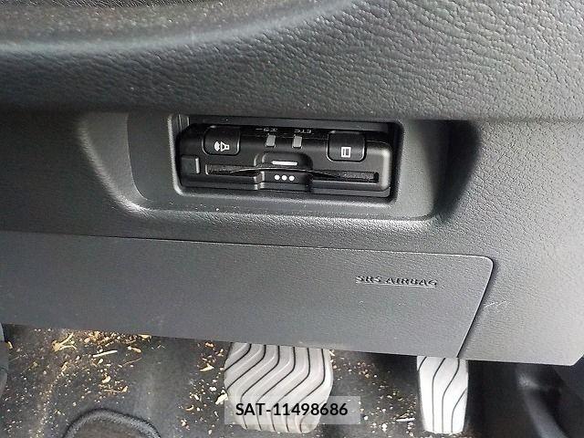 Nissan ROOX 2024-09 8231649-16