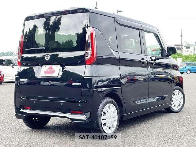 Nissan ROOX 2022-05 8231647-2