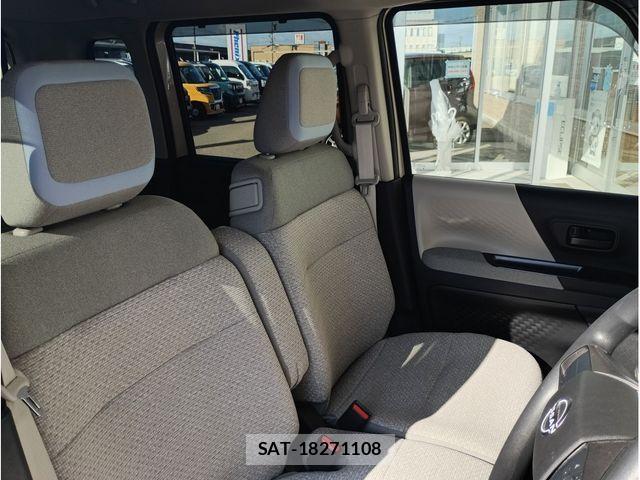 Nissan ROOX 2026-01 8231643-11