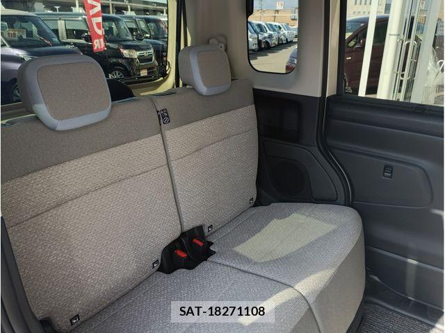 Nissan ROOX 2026-01 8231643-12