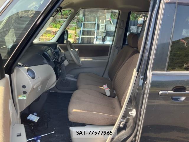 Nissan ROOX 2011-09 8246573-12