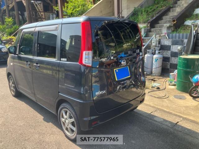 Nissan ROOX 2011-09 8246573-3
