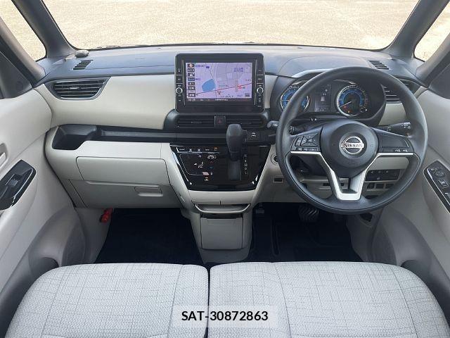 Nissan ROOX 2022-09 8246567-1