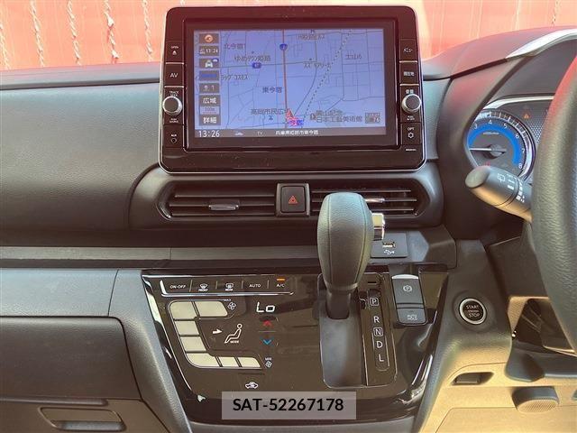 Nissan ROOX 2022-06 8246568-17