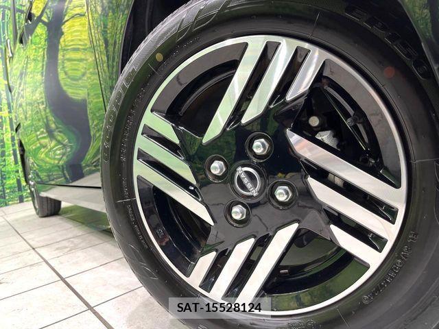 Nissan ROOX 2025-04 8246558-12