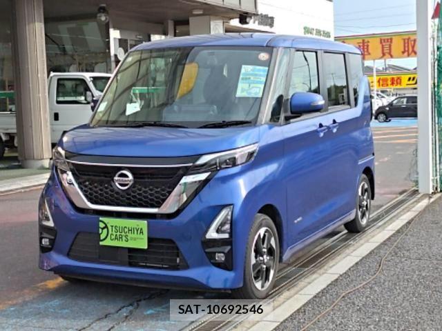 Nissan ROOX 2021-11 8246562-0