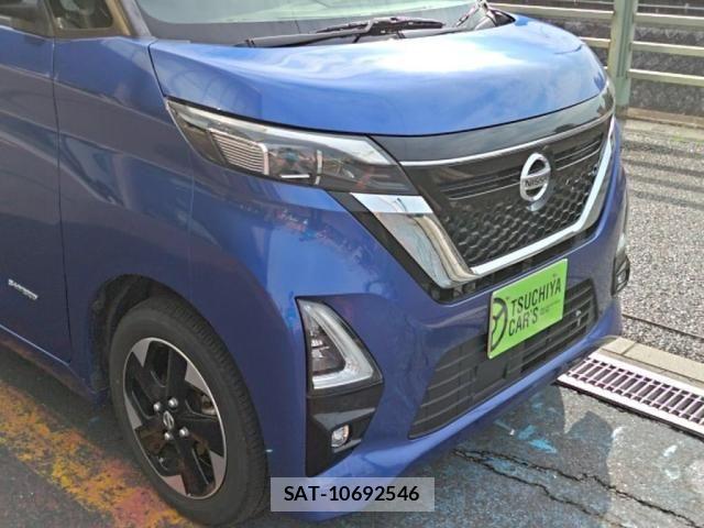 Nissan ROOX 2021-11 8246562-9