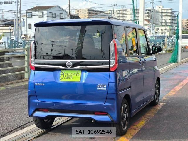Nissan ROOX 2021-11 8246562-1