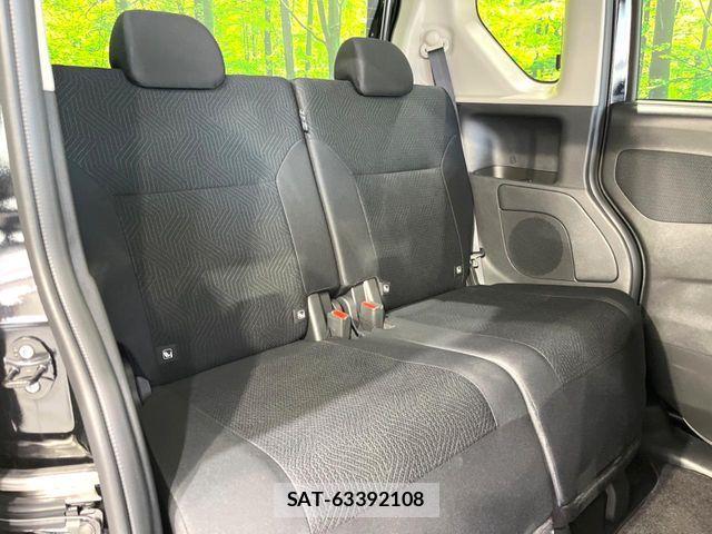 Nissan ROOX 2025-07 8246556-8