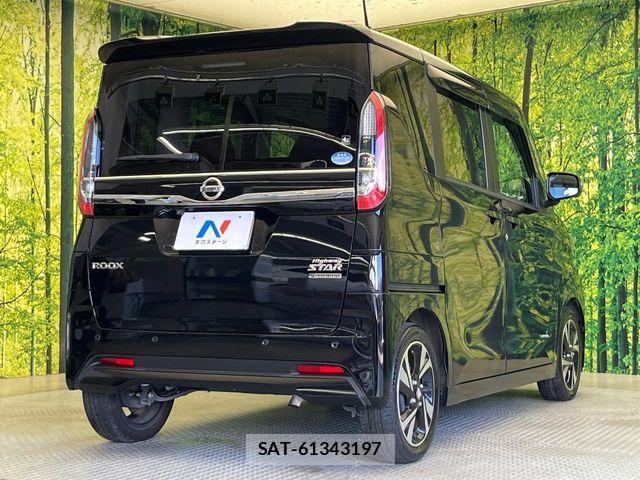 Nissan ROOX 2021-09 8246561-16