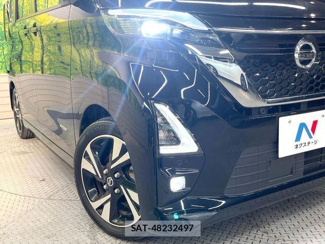 Nissan ROOX 2023-06 8316805-10